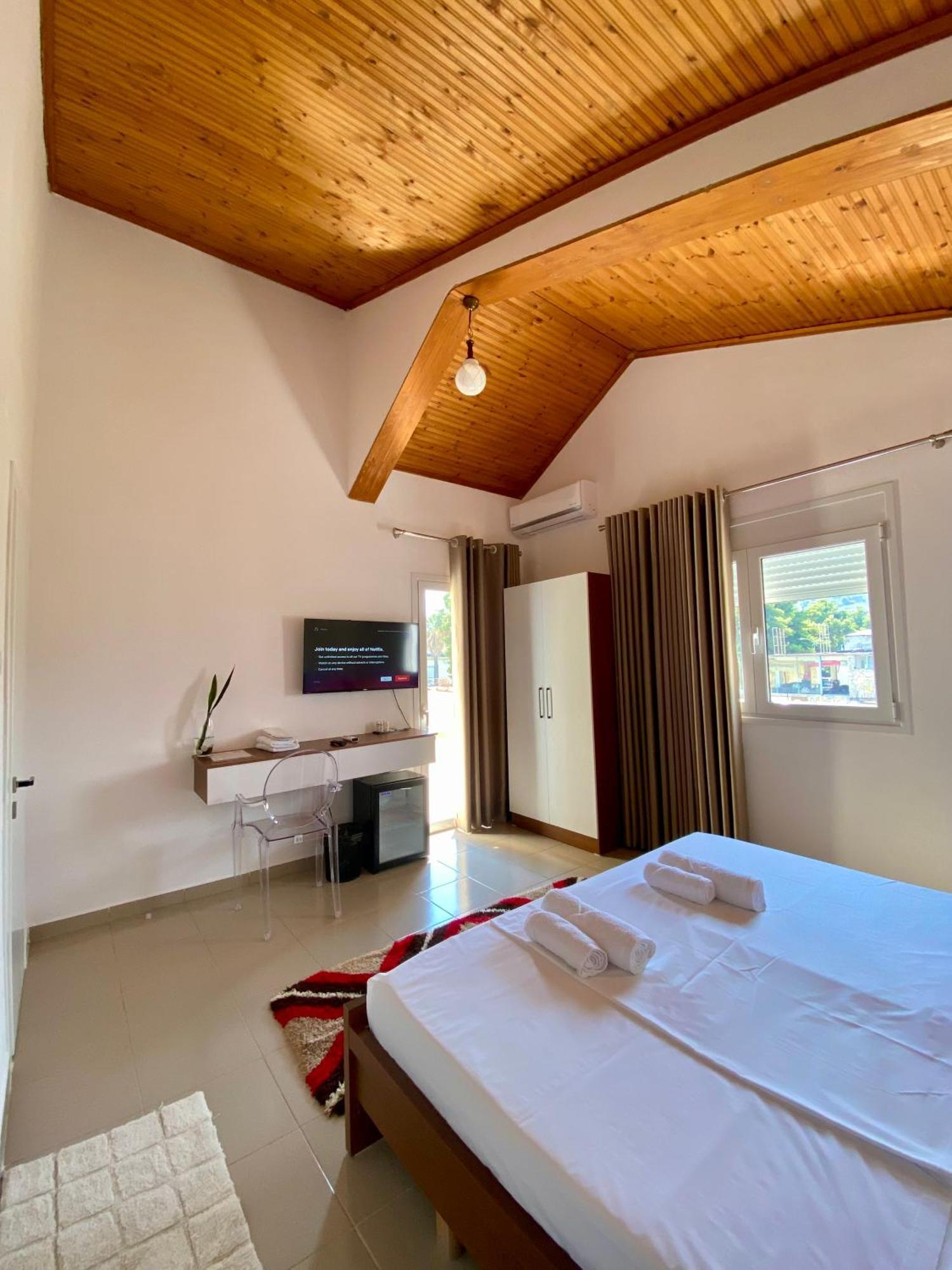 Villa Niku Berat Buitenkant foto